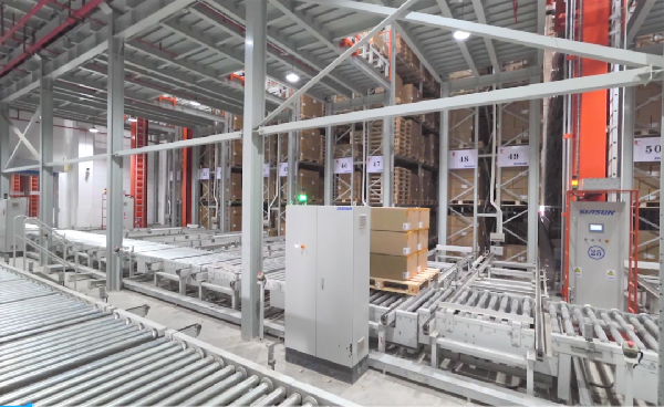 現代化物流中心建成開倉！新松攜手喬丹體育打造行業新標桿